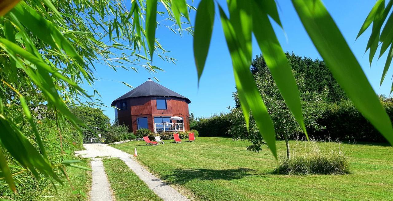 La Maison Ronde Et Ses 2 Cahutes Monthoiron Eksteriør bilde