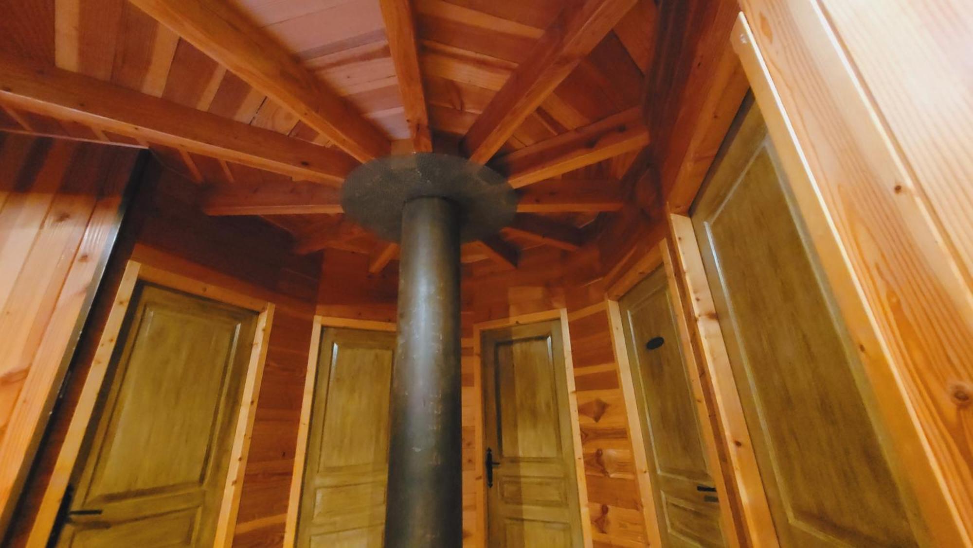 La Maison Ronde Et Ses 2 Cahutes Monthoiron Eksteriør bilde