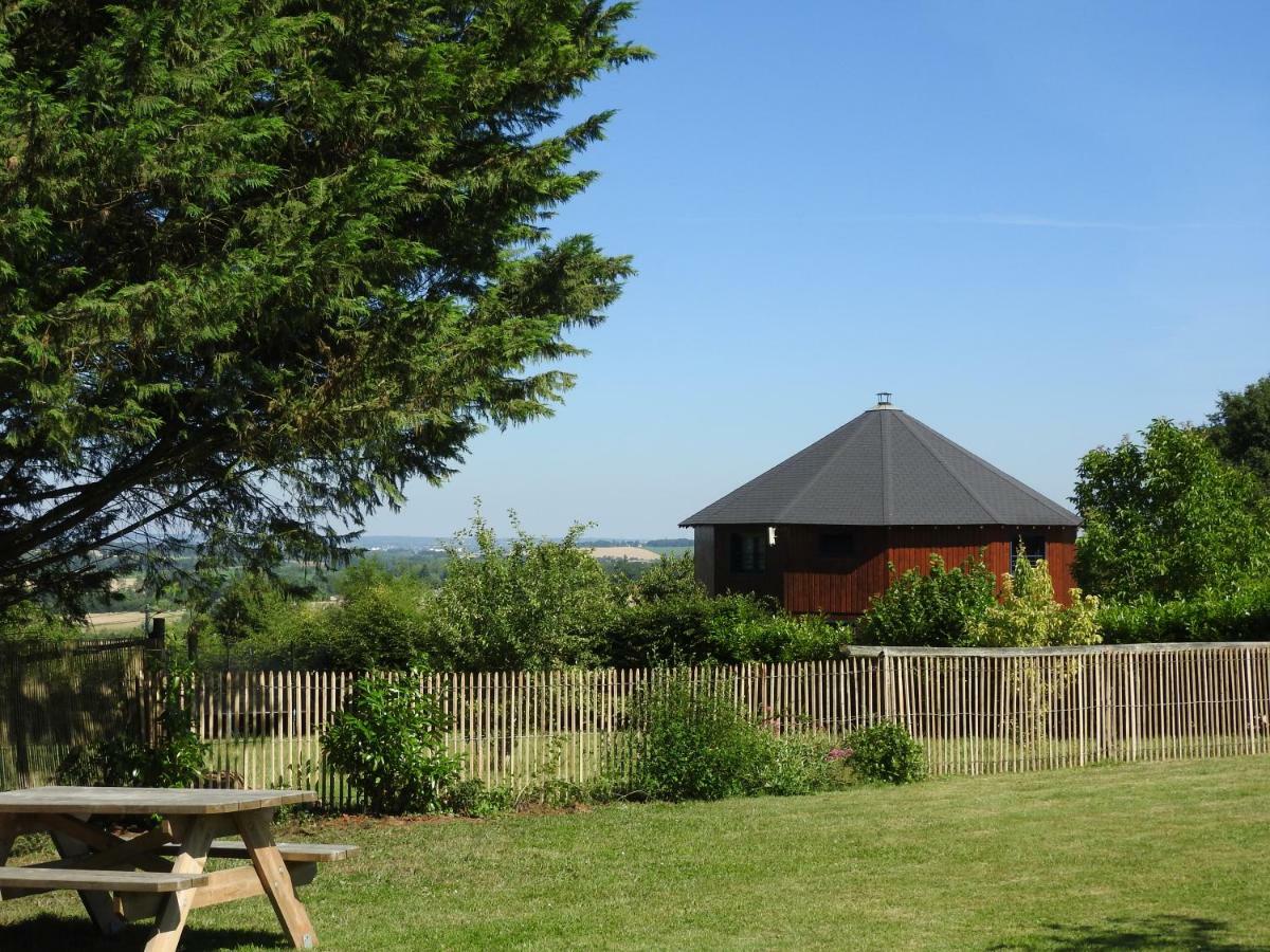 La Maison Ronde Et Ses 2 Cahutes Monthoiron Eksteriør bilde