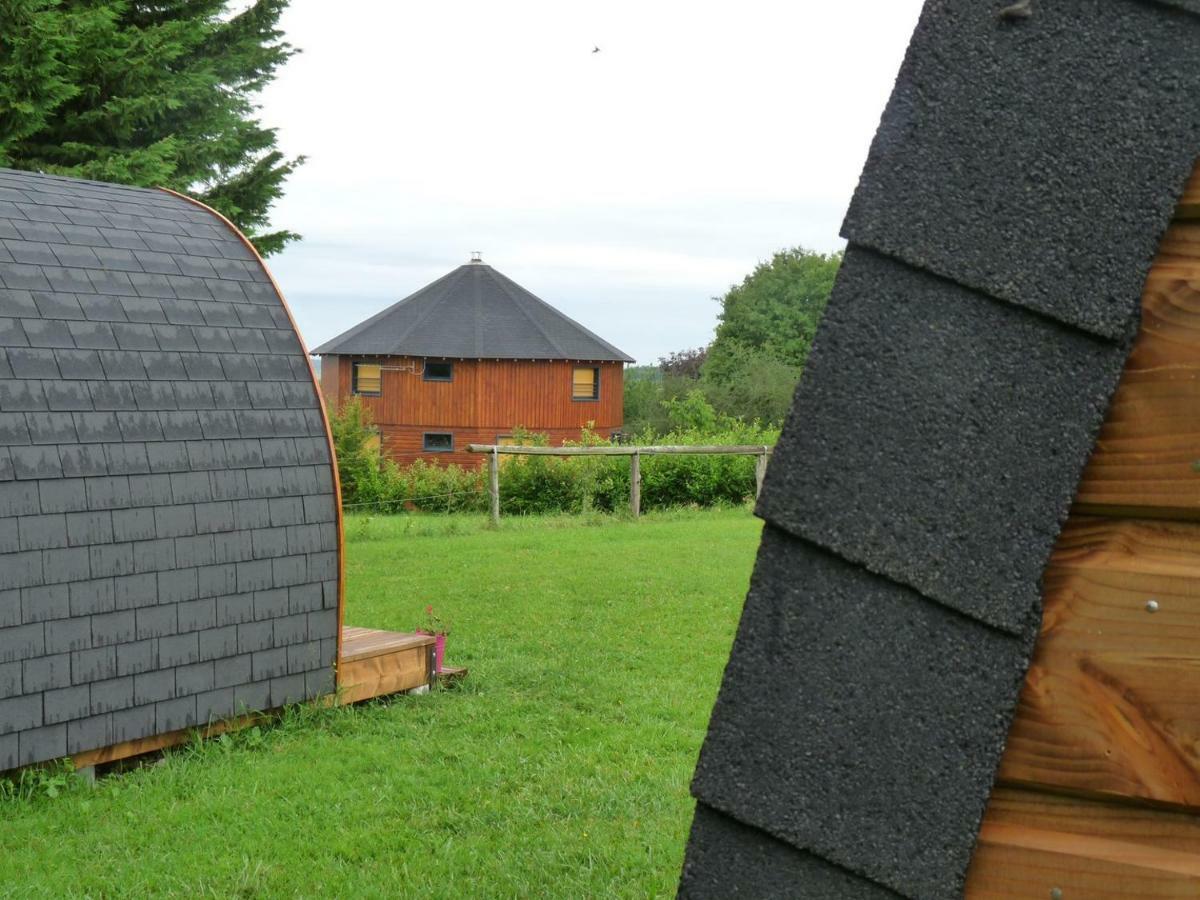 La Maison Ronde Et Ses 2 Cahutes Monthoiron Eksteriør bilde